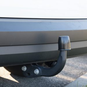 Delivery van with trailer hitch